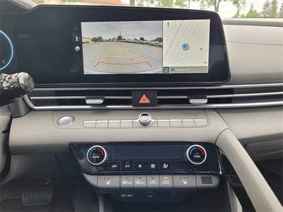 2025 Hyundai Elantra Hybrid SEL Sport