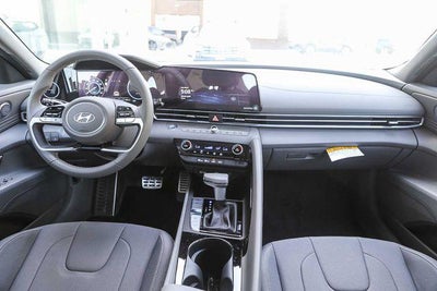 2025 Hyundai Elantra Hybrid SEL Sport