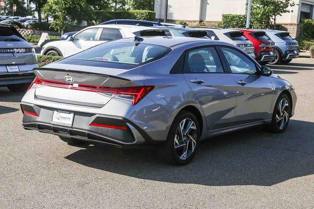 2025 Hyundai Elantra Hybrid SEL Sport