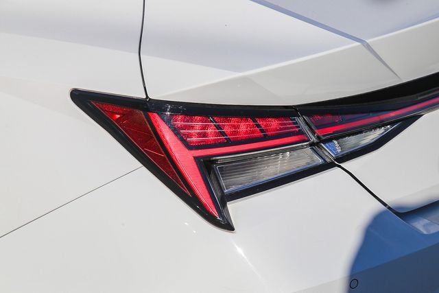 2021 Hyundai Elantra Hybrid Limited
