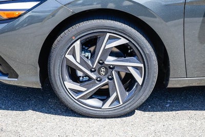 2026 Hyundai Elantra Hybrid Limited