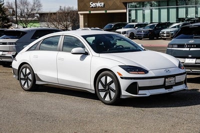 2025 Hyundai IONIQ 6 SE
