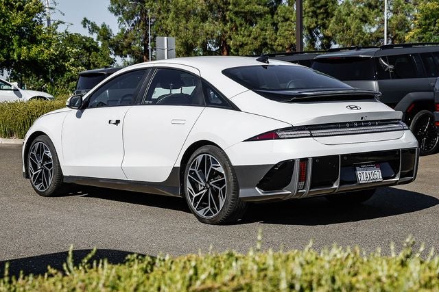 2025 Hyundai IONIQ 6 SEL