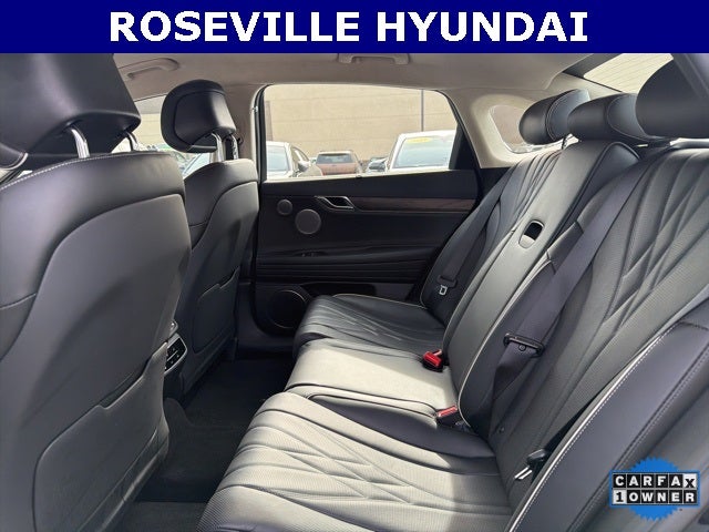 2023 Genesis Electrified G80 Base