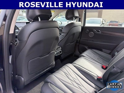 2023 Genesis Electrified G80 Base