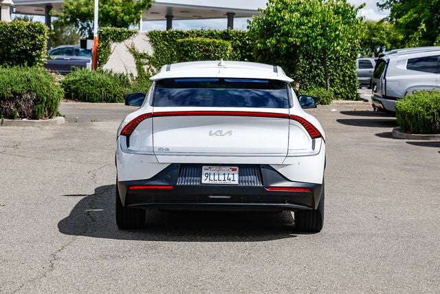 2024 Kia EV6 Light
