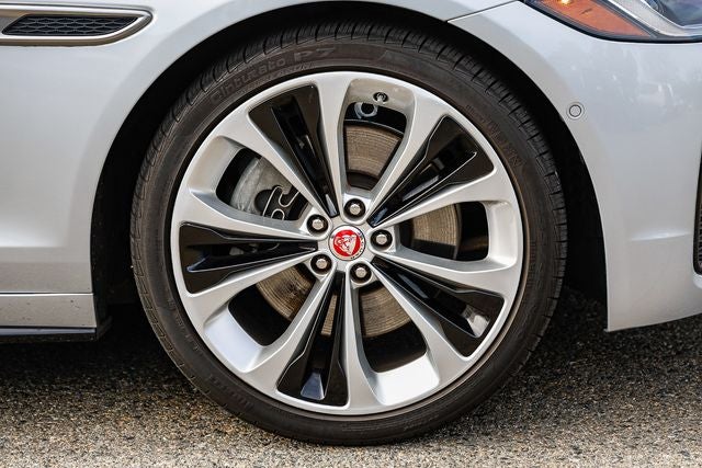 2021 Jaguar XF R-Dynamic SE