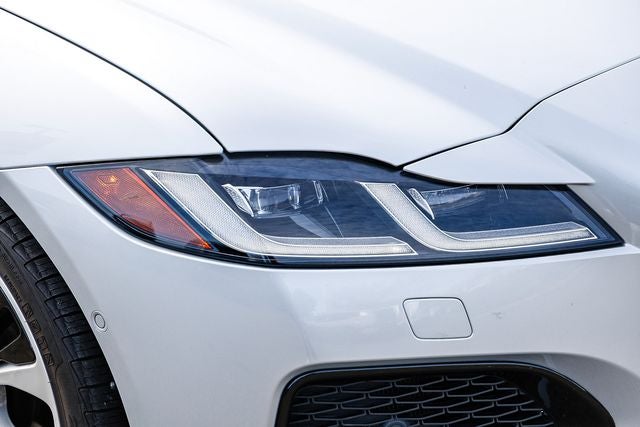 2021 Jaguar XF R-Dynamic SE