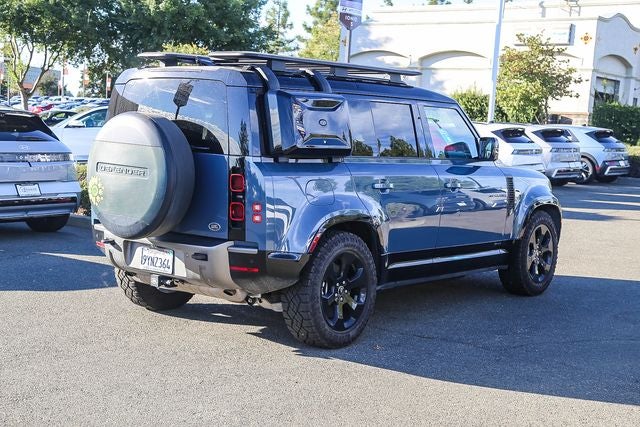 2021 Land Rover Defender 110 X-Dynamic SE