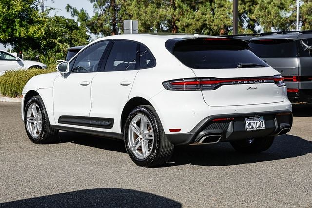 2024 Porsche Macan Base