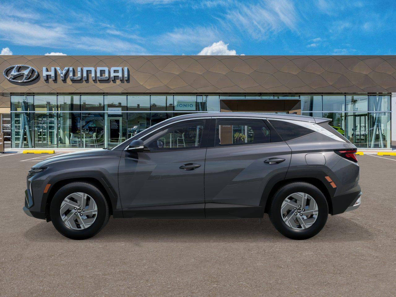 2026 Hyundai Tucson Hybrid Blue SE