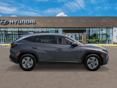 2026 Hyundai Tucson Hybrid Blue SE